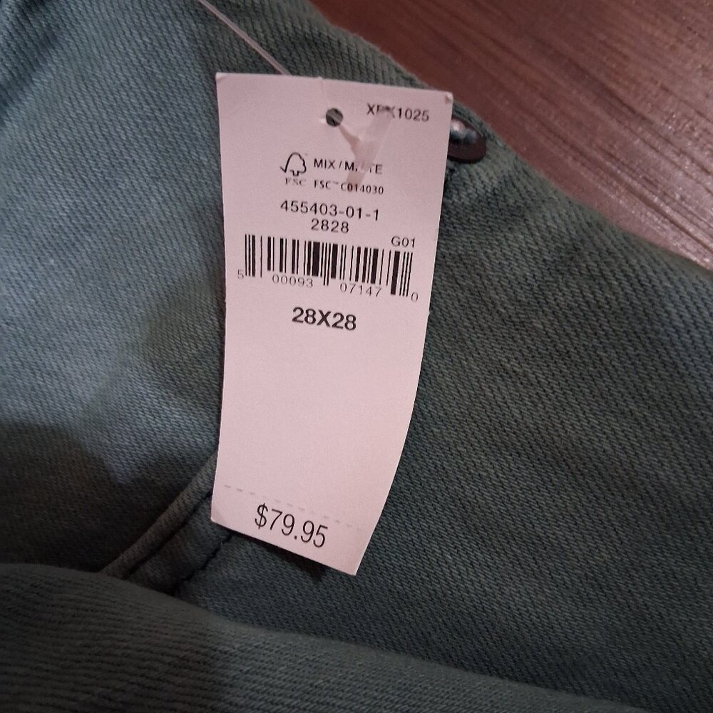 GAP mens straight jeans, green, 28W 28L nwt!